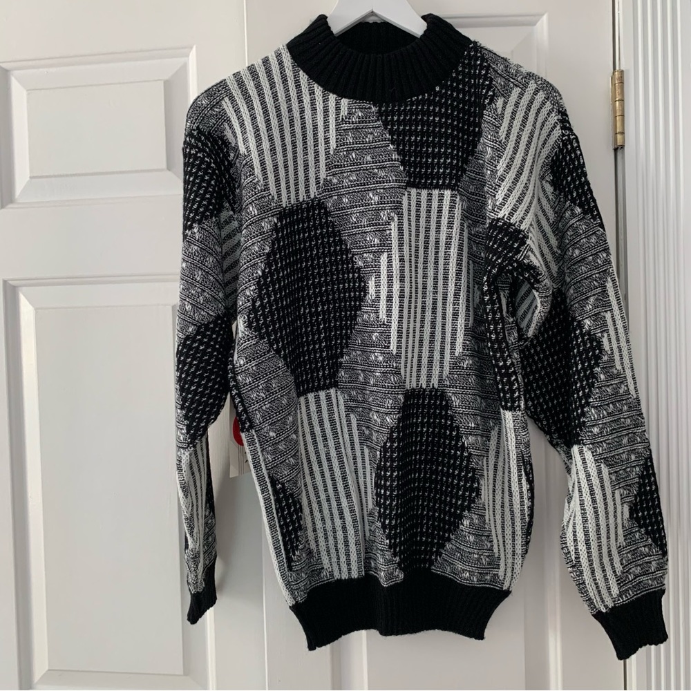 VTG Area by Tag Men's Crew Neck AOP Sweater Retro 80s 90s NOS Medium Small